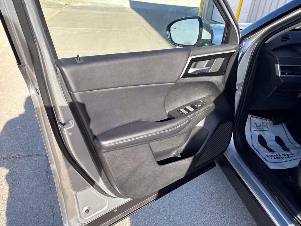 Used 2024 Mitsubishi Outlander SE Black Edition AWD/4WD image 10
