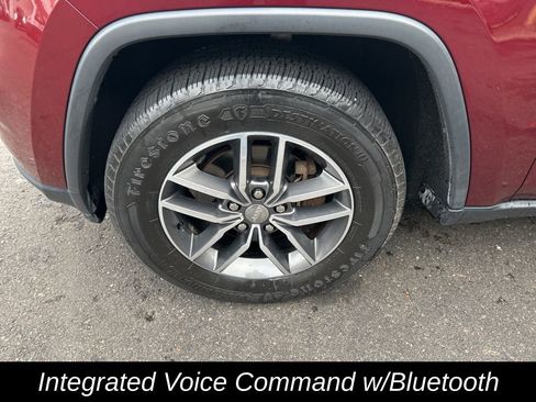 Used 2018 Jeep Grand Cherokee Limited image 11