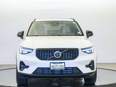 Certified 2026 Volvo XC40 B5 Plus w/ Protection Package Premier AWD/4WD image 7
