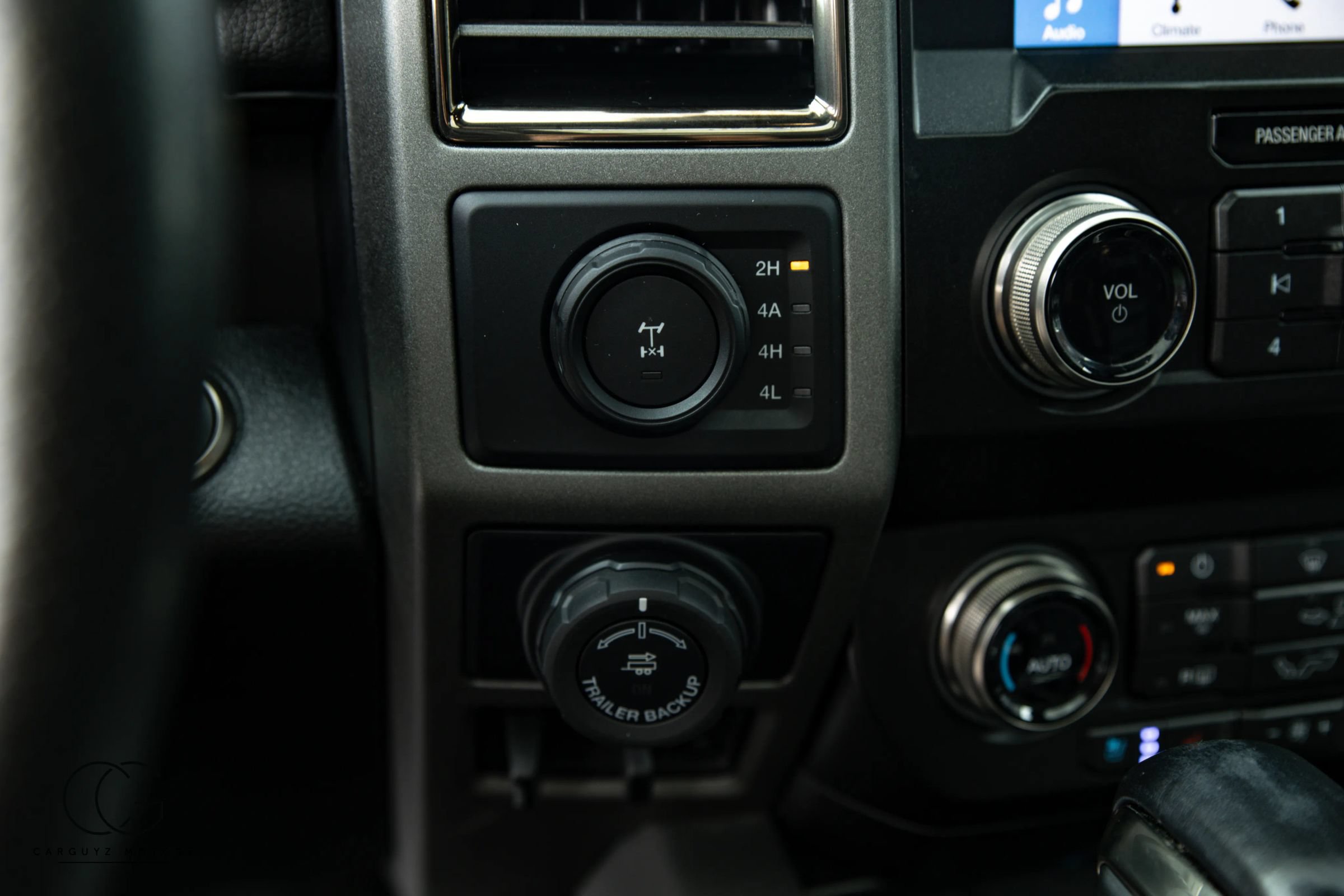 Used 2019 Ford F150 Raptor w/ Equipment Group 802A Luxury AWD/4WD image 43