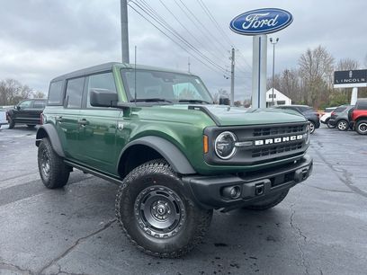 New 2025 Ford Bronco Big Bend w/ Black Diamond Package