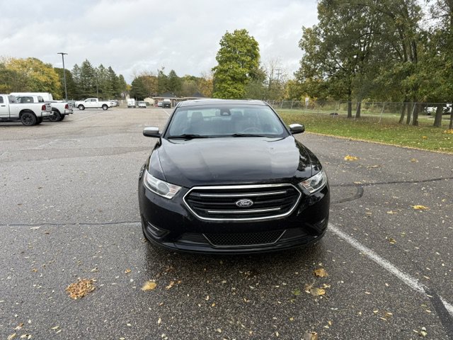 Used 2019 Ford Taurus Limited AWD/4WD image 3