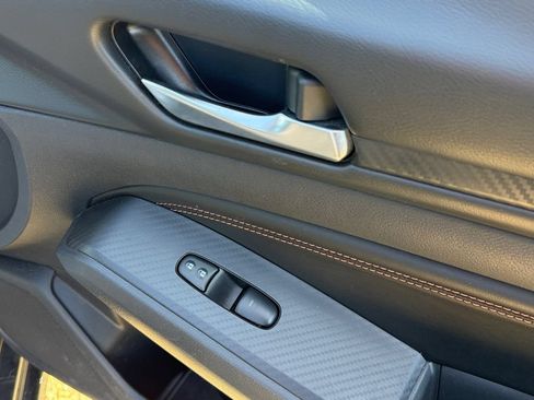 Used 2019 Nissan Altima 2.5 SR w/ SR Premium Package FWD image 42