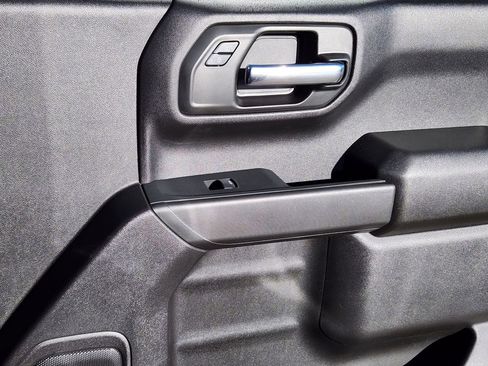 Used 2024 Chevrolet Silverado 1500 Custom Trail Boss w/ LPO, Dark Essentials Package image 13