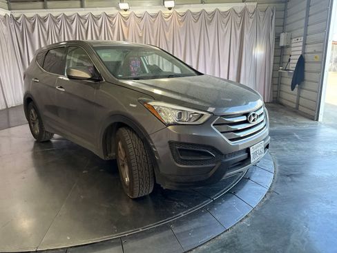 Used 2016 Hyundai Santa Fe Sport FWD image 3