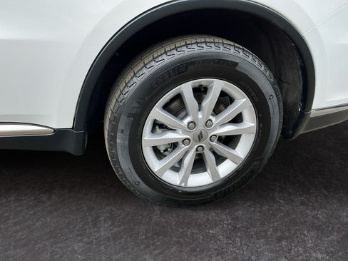 Used 2023 Dodge Durango SXT RWD image 9