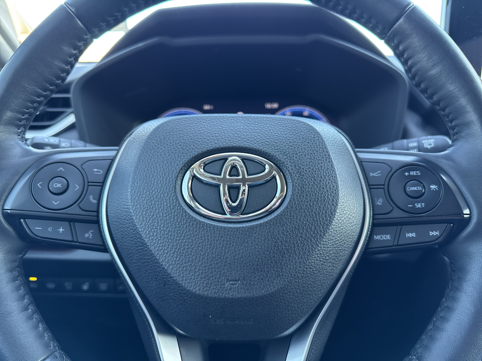 Certified 2024 Toyota RAV4 Limited w/ Advanced Technology Package AWD/4WD image 16