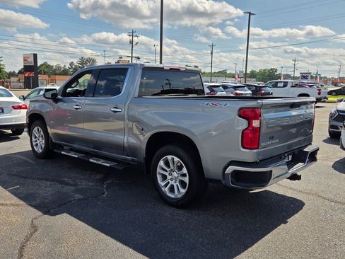 Used 2023 Chevrolet Silverado 1500 LTZ AWD/4WD image 9