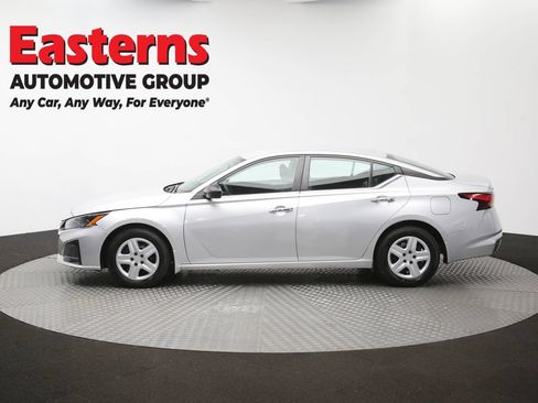 Used 2024 Nissan Altima 2.5 S FWD image 58