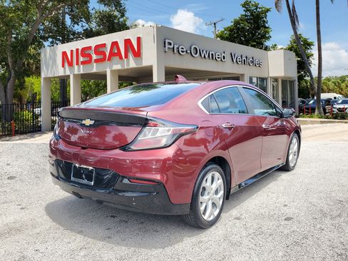 Used 2017 Chevrolet Volt Premier image 4