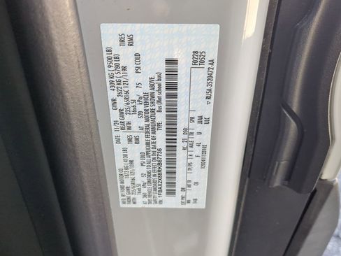 Used 2024 Ford Transit 350 XLT image 26