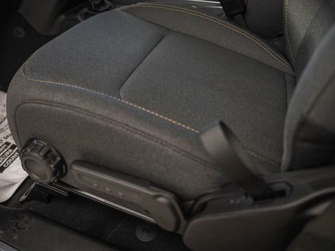 New 2026 Jeep Gladiator Sport image 36