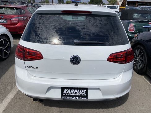 Used 2016 Volkswagen Golf S FWD image 9