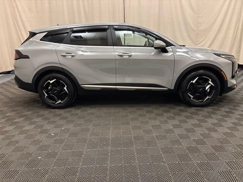 Certified 2026 Kia Sportage EX FWD image 4