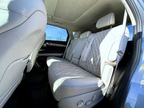 Certified 2023 Genesis GV80 3.5T AWD/4WD image 19