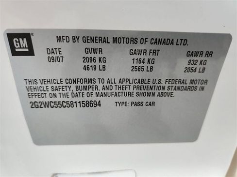 Used 2008 Pontiac Grand Prix GXP image 31