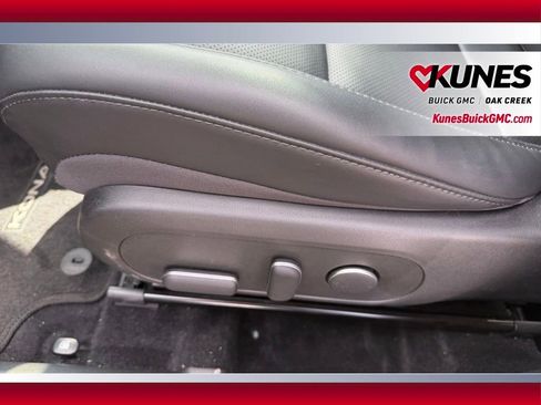 Used 2025 Hyundai Kona Limited AWD/4WD image 9
