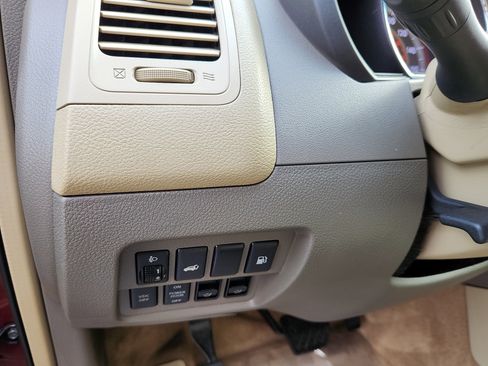 Used 2009 Nissan Murano SL w/ Technology Pkg image 12