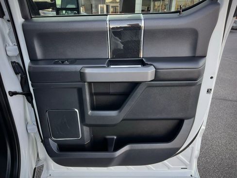 Used 2022 Ford F250 Platinum w/ FX4 Off-Road Package image 30