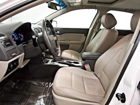 Used 2012 Ford Fusion SEL image 8
