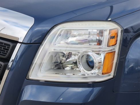 Used 2012 GMC Terrain SLT image 9