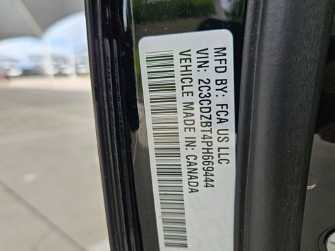 Used 2023 Dodge Challenger R/T w/ Plus Package image 25