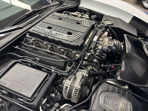 Used 2017 Chevrolet Corvette Z06 w/ Z07 Performance Package RWD image 21