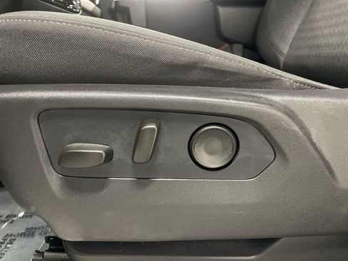 Certified 2026 Chevrolet Silverado 1500 LT AWD/4WD image 14