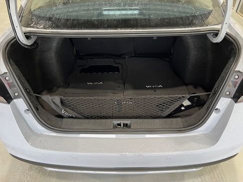 New 2025 Nissan Versa SR w/ Trunk Package image 30
