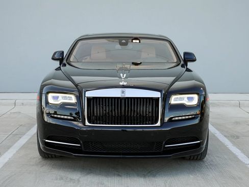 Used 2020 Rolls-Royce Wraith RWD image 3
