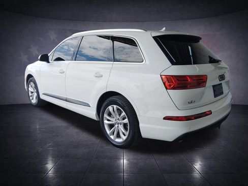 Used 2019 Audi Q7 2.0T Premium w/ Convenience Package AWD/4WD image 3
