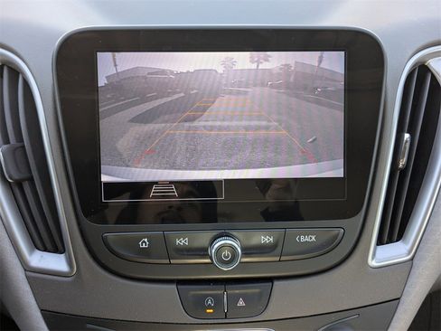 Certified 2021 Chevrolet Malibu LS image 17