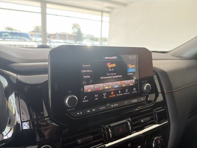 Used 2023 Nissan Pathfinder Rock Creek AWD/4WD image 24