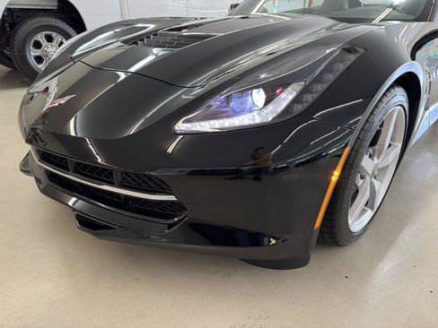 Used 2014 Chevrolet Corvette Stingray Convertible w/ Battery Protection Package RWD image 27