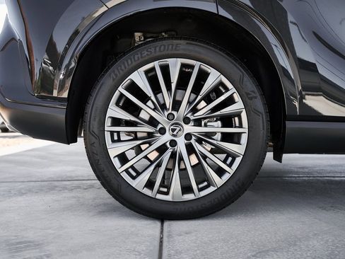 Used 2024 Lexus RX 350 w/ Convenience Package image 9