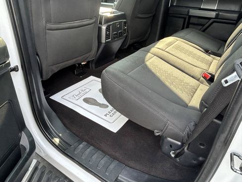 Used 2019 Ford F150 XLT w/ Equipment Group 302A Luxury AWD/4WD image 9