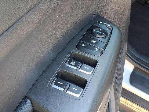 Used 2021 Kia Sportage S AWD/4WD image 13