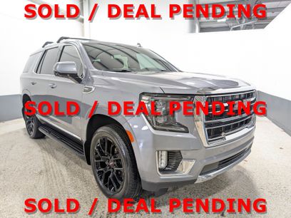 Used 2022 GMC Yukon SLT w/ SLT Premium Package