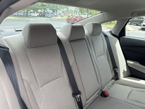Certified 2023 Honda Accord EX image 22
