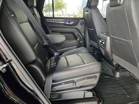 Used 2021 GMC Yukon Denali w/ Denali Ultimate Package image 27