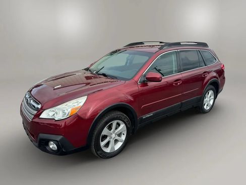 Used 2014 Subaru Outback 2.5i Premium w/ Accessory Value Package (OYZ) AWD/4WD image 6