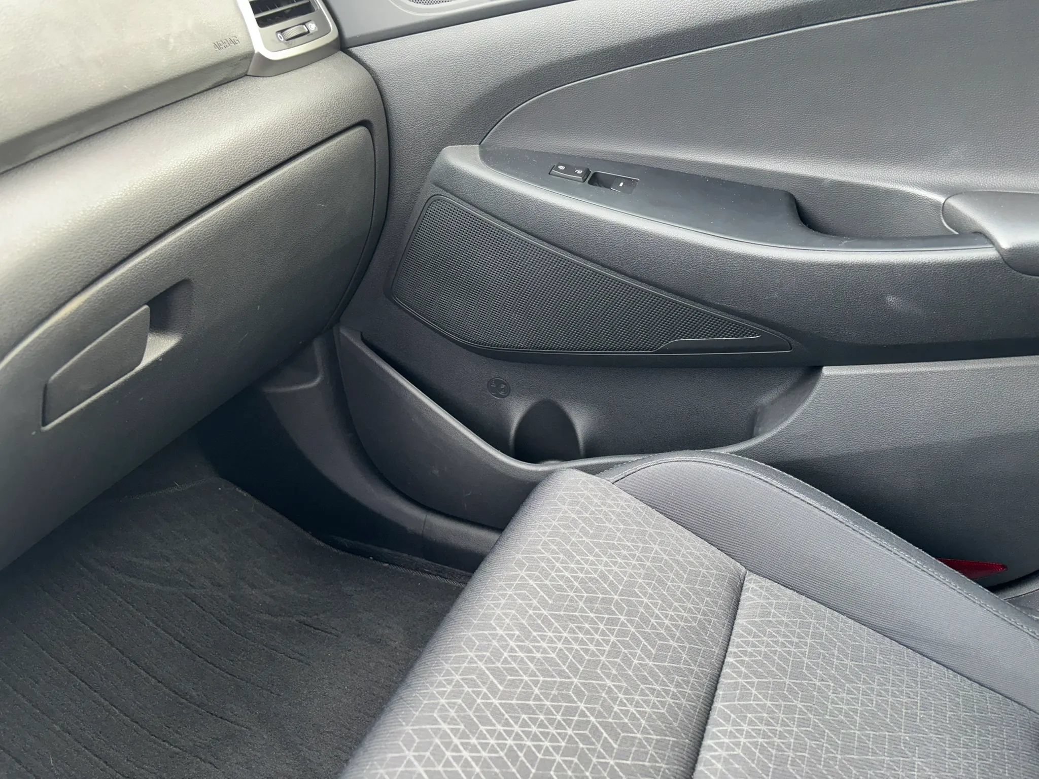Used 2017 Hyundai Tucson Sport FWD image 19