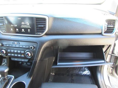 Used 2021 Kia Sportage LX w/ LX AWD Popular Package image 26