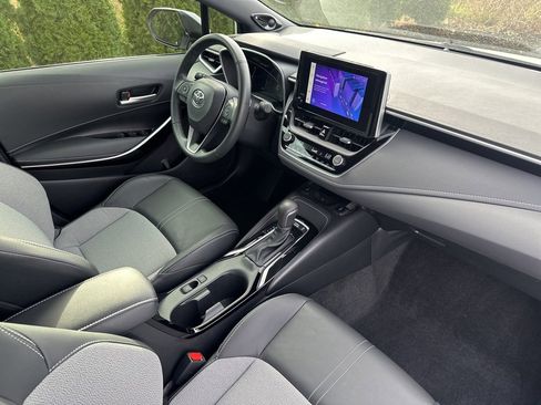 Certified 2023 Toyota Corolla XSE image 34