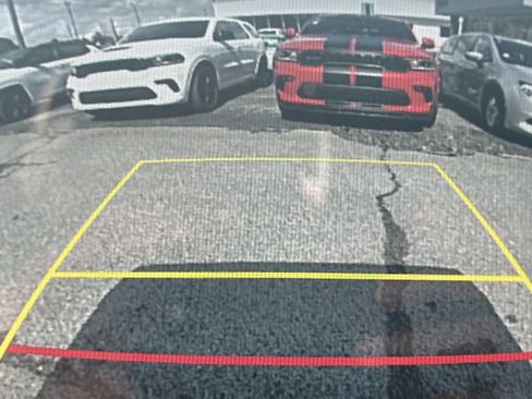 Used 2025 Toyota Tacoma TRD Off-Road w/ TRD Off Road Premium Package image 31