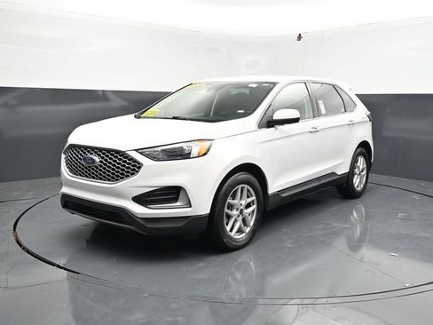 Used 2024 Ford Edge SEL AWD/4WD image 4