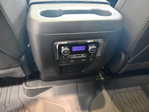 New 2026 GMC Yukon XL Elevation w/ Elevation Premium Package AWD/4WD image 27