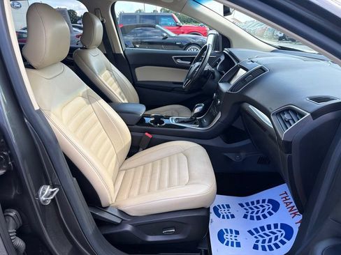 Used 2015 Ford Edge SEL w/ Equipment Group 201A AWD/4WD image 16