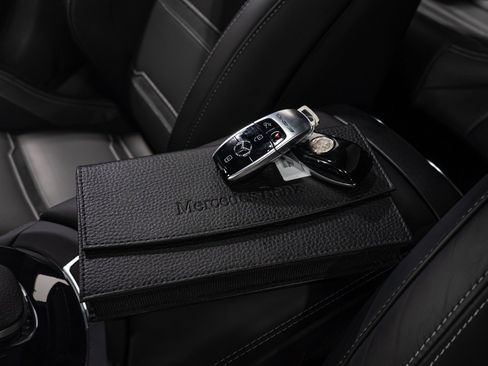 Used 2023 Mercedes-Benz AMG GT 63 image 75