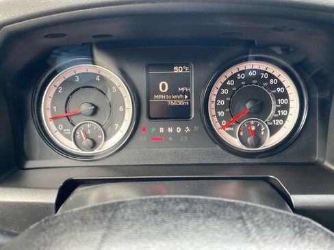 Used 2017 RAM 1500 Express image 21